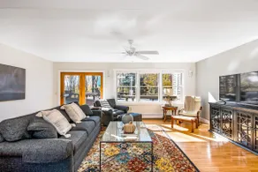 Huge Waterbury Home near Stowe Mountain / views & sauna - Image 5