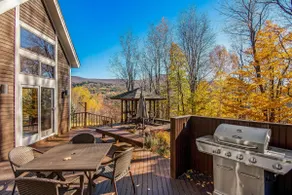 Huge Waterbury Home near Stowe Mountain / views & sauna - Image 4