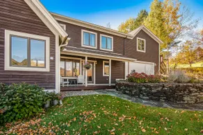 Huge Waterbury Home near Stowe Mountain / views & sauna - Image 2