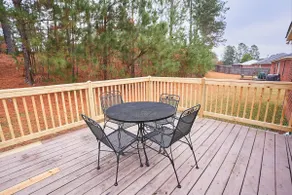 Sugar Pine Family Cottage | Yard, Firepit, Netflix - Image 5