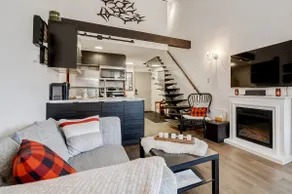 ApX Top-Floor Condo - Pool - A/C - Image 4