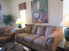 Comfy 2- BR Villa with pool - Image 4