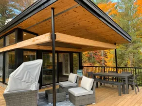 Tiny Luxury Cottage with Hot Tub - Image 5
