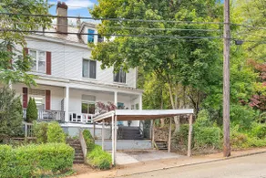 Close to Everything, Private Parking & No Pet Fee! - Image 4