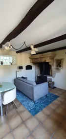 Cozy cottage in a rural area. - Image 4