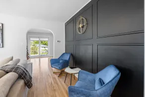 Charming 2-Bedroom home with patio&yard! - Image 3