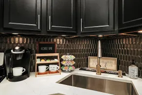 Pet Friendly Beauty in Iconic Neighborhood! - Image 4