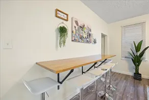 Stylish, Sleek 3-Bedroom near Acrisure Stadium - Image 5