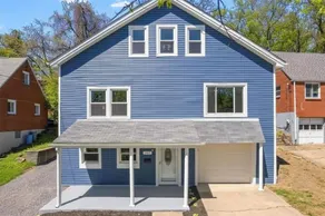 Completely Renovated 4-Bedroom with Parking - Image 2