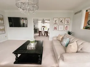 Beautiful Home in Seven Hills - Image 4
