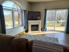 Special Guest Farmhouse PEI 3 bed country & horses - Image 5