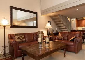 2br+loft Townhome @ base of Dollar Mtn. ski area; hot tub & pool - Image 3