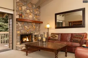 2br+loft Townhome @ base of Dollar Mtn. ski area; hot tub & pool - Image 2