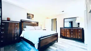 2/2 Duplex at I-80. Clean and comfortable. - Image 2