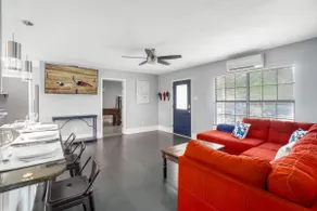 Casita Fiesta - 3BD/1BA Renovated House Central SA - Image 4