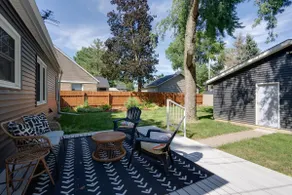 Amazing updated 2 bedroom home 2 bath. - Image 2