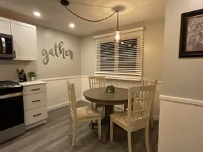 Private home in Orchard Park NY - Image 5