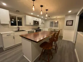 Private home in Orchard Park NY - Image 3