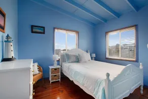 500m to Beach- Large Balcony and Yard | Pet Friend - Image 5