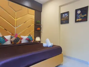 Hello Gorgeous 1BHK 5 min to Lilavati King Bed WFH - Image 5
