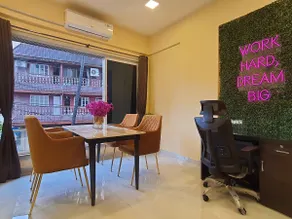 Hello Gorgeous 1BHK 5 min to Lilavati King Bed WFH - Image 3