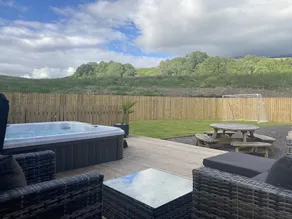 Beautiful 6 bedroom home with hot tub near Oban - Image 2