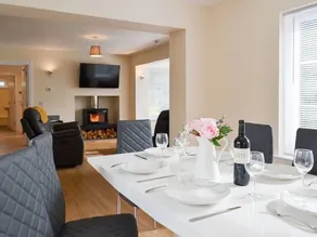 Beautiful 6 bedroom home with hot tub near Oban - Image 5