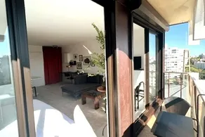 large bright studio overlooking the city - Image 3