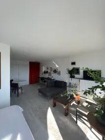 large bright studio overlooking the city - Image 5