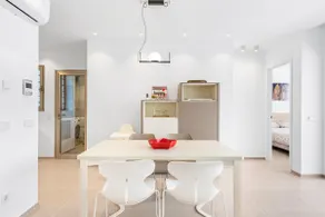 Chantal's Apartments, Apartment with queen-size bed. - Image 4