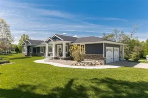 Relaxing 5bedroom minutes to Cedar Rapids & Marion - Image 3