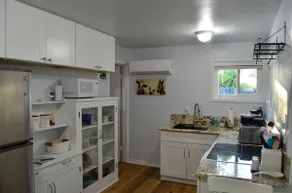 Peaceful, cozy, private, clean, self check-in - Image 4