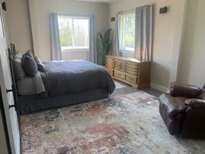 Luxury shome, views above Skagit Valley- EV charge - Image 4