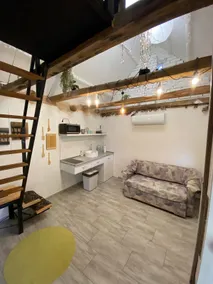 Rural Guesthouse with covered terrace and Bath - Image 4