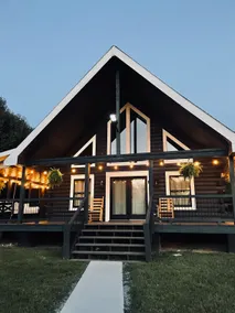 Serene Cabin Oasis 45 minutes from Nashville - Image 4
