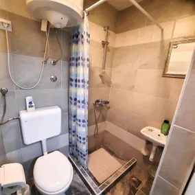 Studio apartment in the very center of the city. Pleasant - Image 3