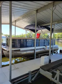 lakehome 2. 3 bed room. pontoon available to rent - Image 4