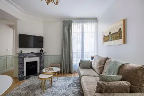 LE BEAU MARAIS - Luxury Apartments, AIR COND, LIFT - Image 4