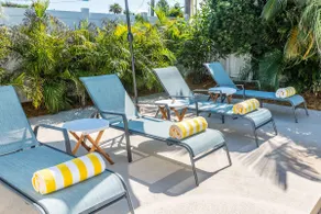 Aqua Azzurra, Heated Pool Villa 7 Min to Beach - Image 2