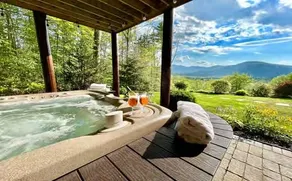One-of-a-kind log home - Image 4