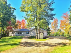 Welcome to the Firefly Lake House! - Image 3