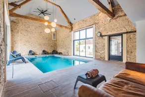 Villa Condry indoor pool Epernay Paris - Image 2