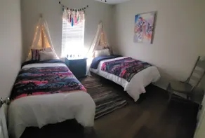 Ho-On-Day. A cozy home away from home. - Image 3