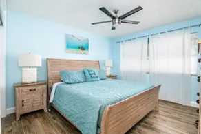 Beachside Bliss! 2/2, Patio, Pool, & Beach Access - Image 3