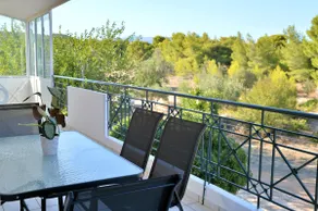 Domelia's Luxury Apartments near Airport & beach - Image 4