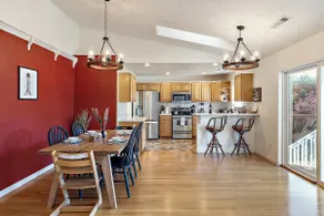 The Swell House – Harris Beach Coastal Oasis - Image 4