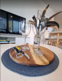 Broadbeach Stunner Modern and Central - Image 3