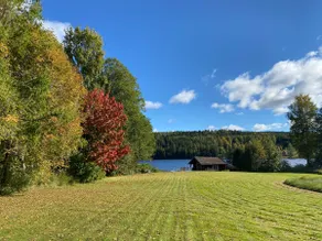 Nice holiday home by the lake Björken - Image 3