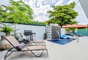 Ohana 1-Suite+Parking+Pool+BBQ+AC+WiFi+TV+Beach - Image 2