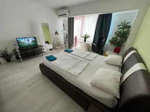 64 Lovely 1-bedroom condo-Bucharest by Green Apart - Image 5
